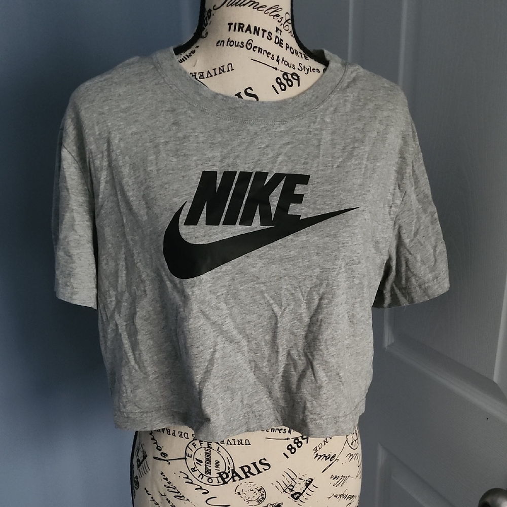 Nike Heather Gray Crop Top